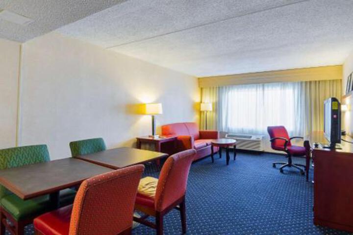 Quality Inn