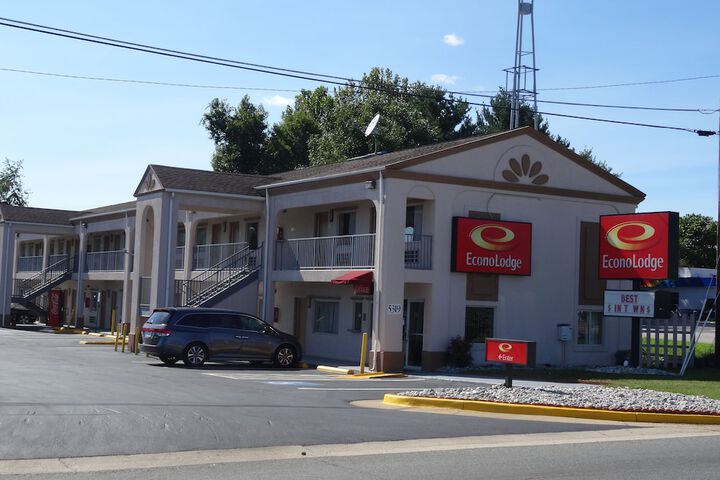 Hotel 6 of 27