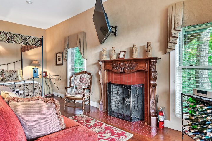 Laurel Valley Mountain Retreat