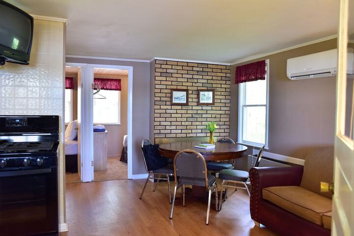 Room 71 of 143