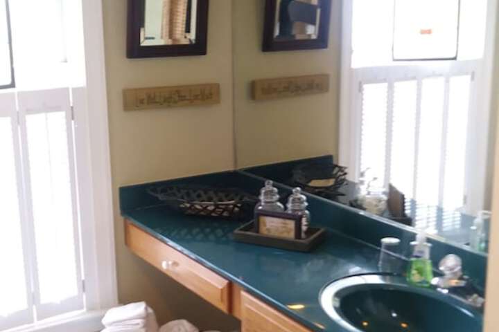 Room 20 of 29