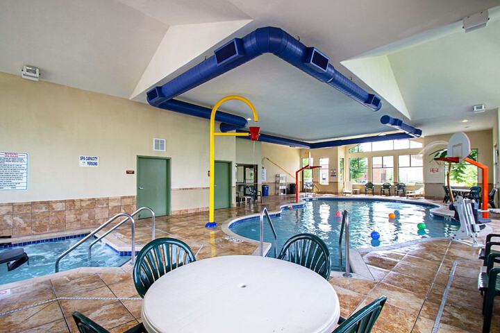 Pool 4 of 35