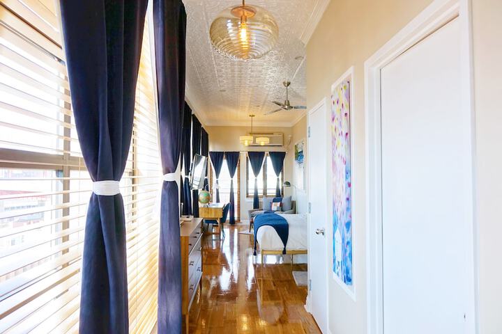 Room 40 of 114