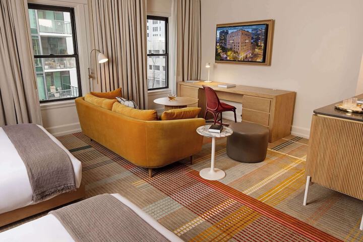 Room 23 of 55