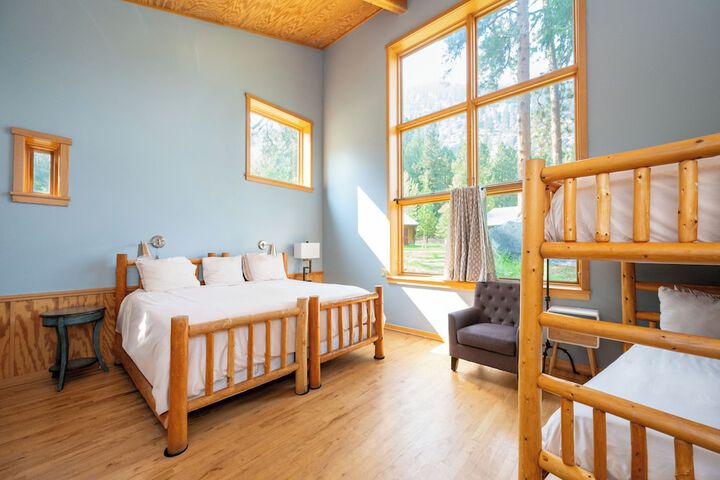 Sleeping Lady Mountain Resort & Spa