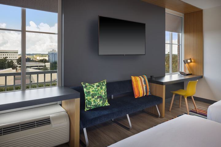 Aloft by Marriott Tallahassee Downtown