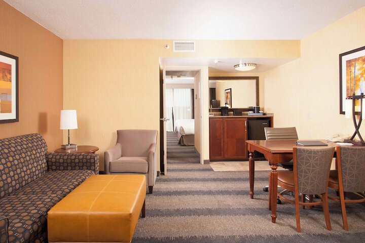 Room 48 of 110