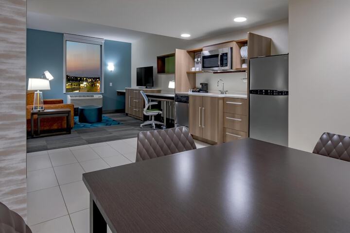 Home2 Suites by Hilton Omaha UN Medical Center Area