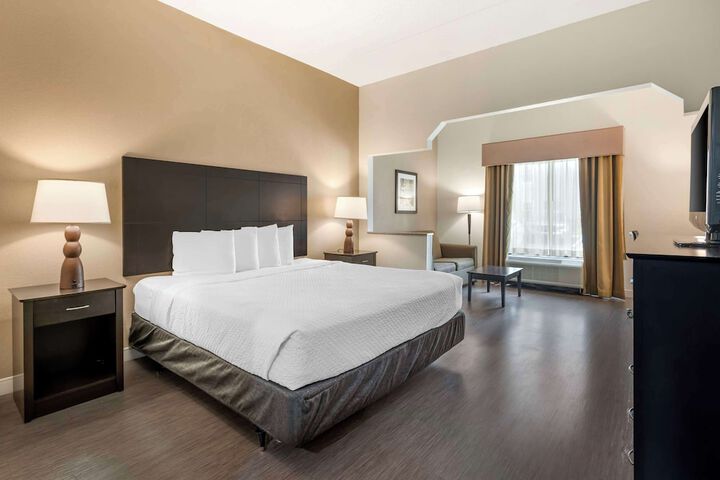 Best Western Suites