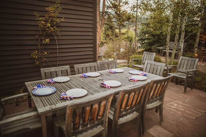 The Outlook Lodge