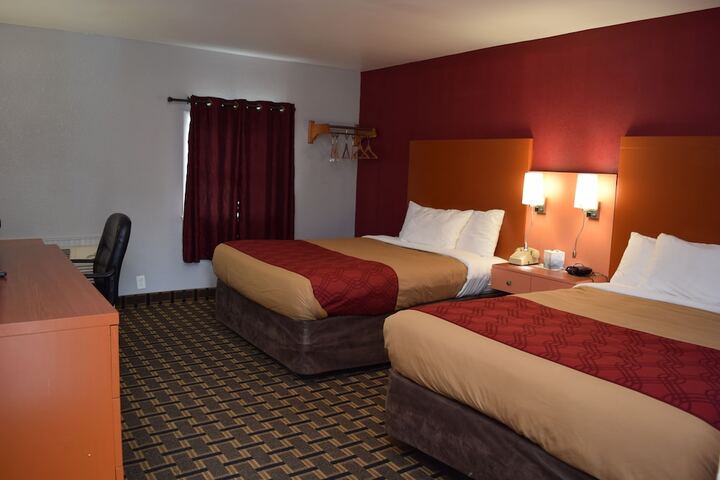 Room 11 of 26
