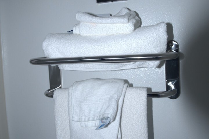 Room 18 of 33