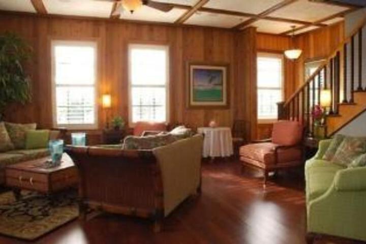Jensen Beach Inn
