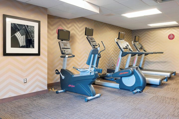 Residence Inn Akron South / Green