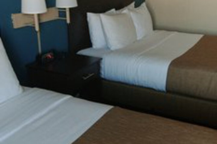 Room 154 of 168