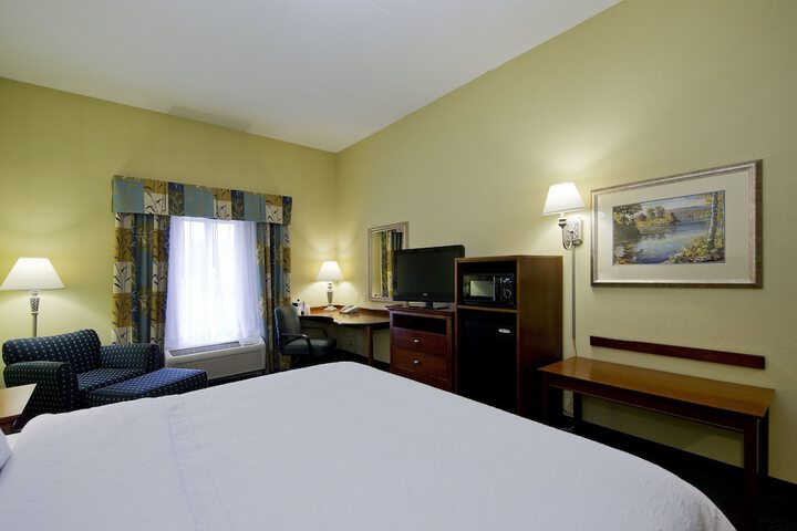 Room 34 of 50