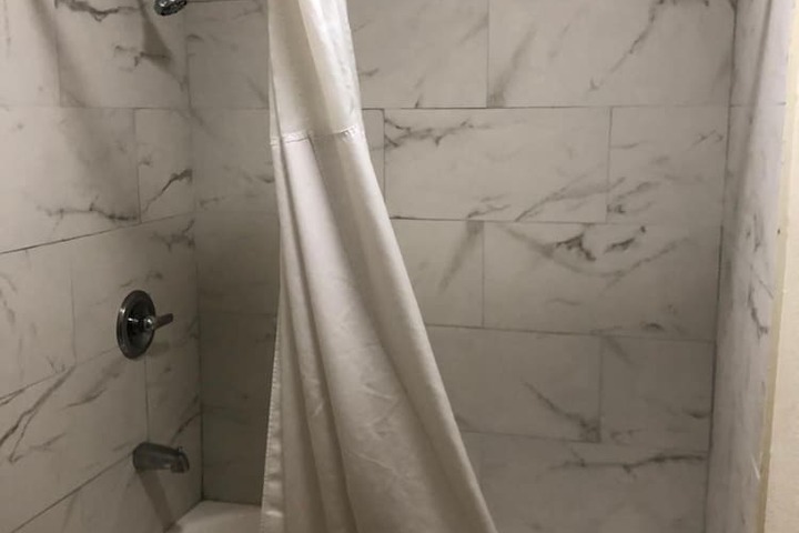 Room 12 of 19