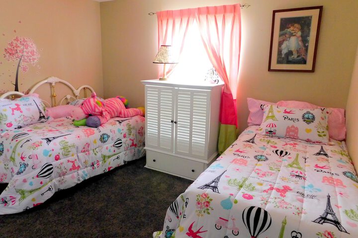 Room 26 of 47