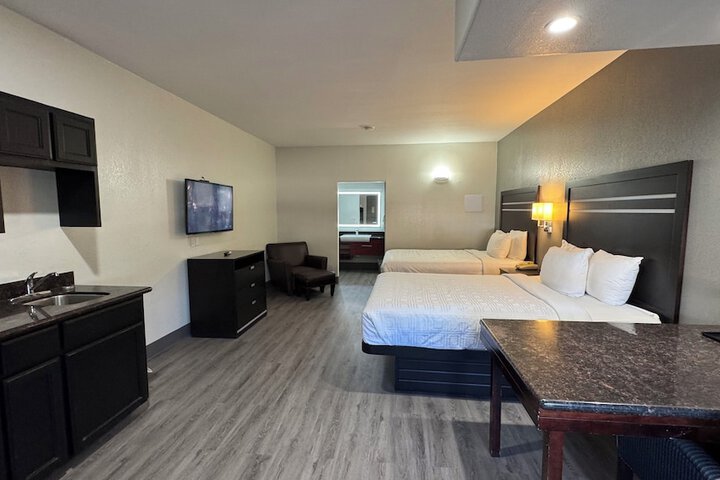Room 51 of 72