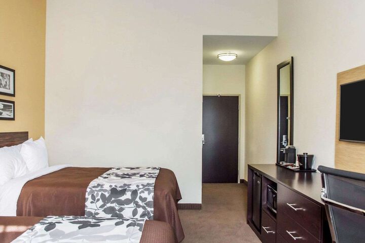 Sleep Inn & Suites Parkersburg - Mineral Wells