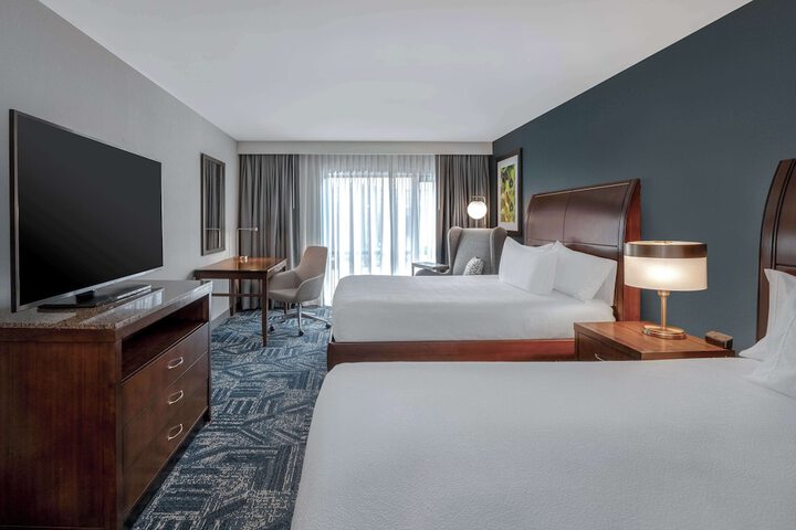 Room 32 of 56