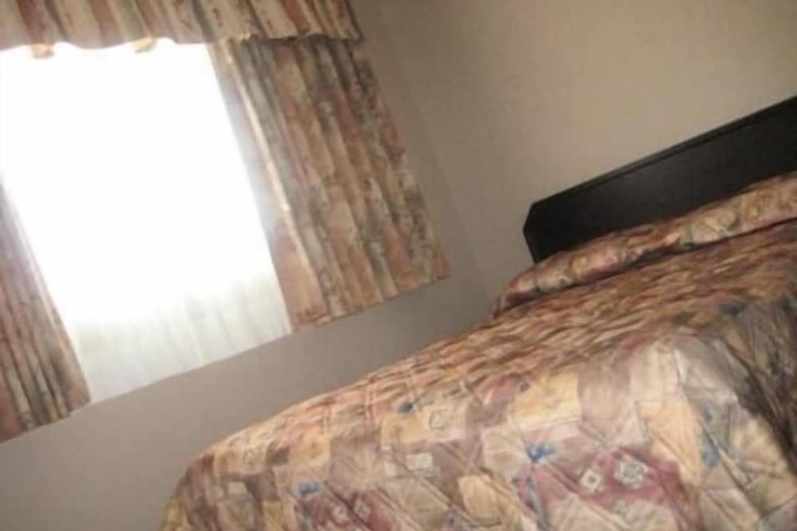 Sleep Right Inn