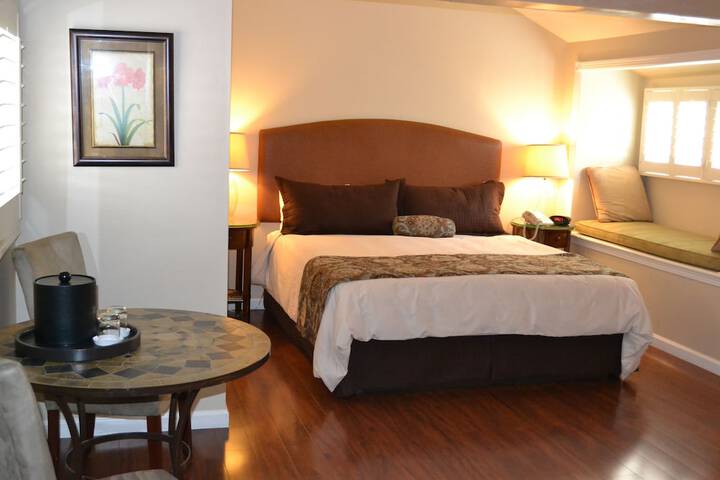 Room 18 of 46