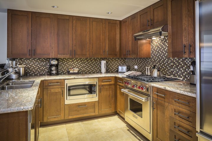 Madeline Hotel & Residences Auberge Collection