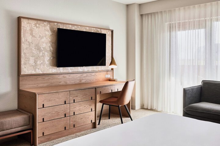 Room 21 of 65