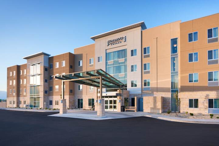 Staybridge Suites Lehi - Traverse Ridge Center by IHG