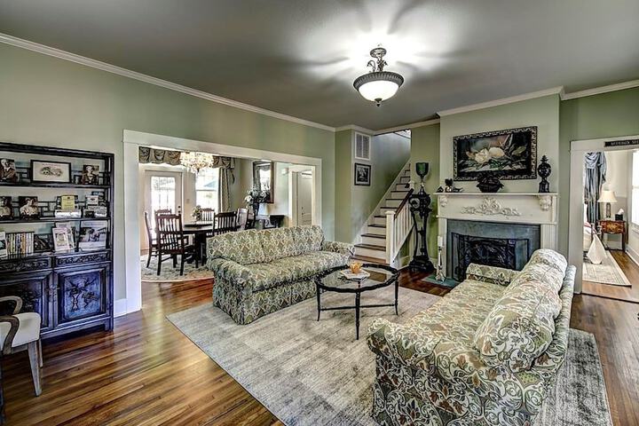 The Good House B & B