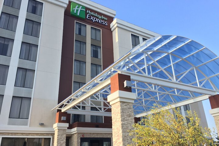 Hotel 5 of 49