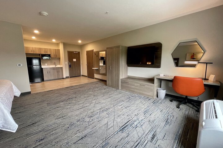 Room 21 of 50