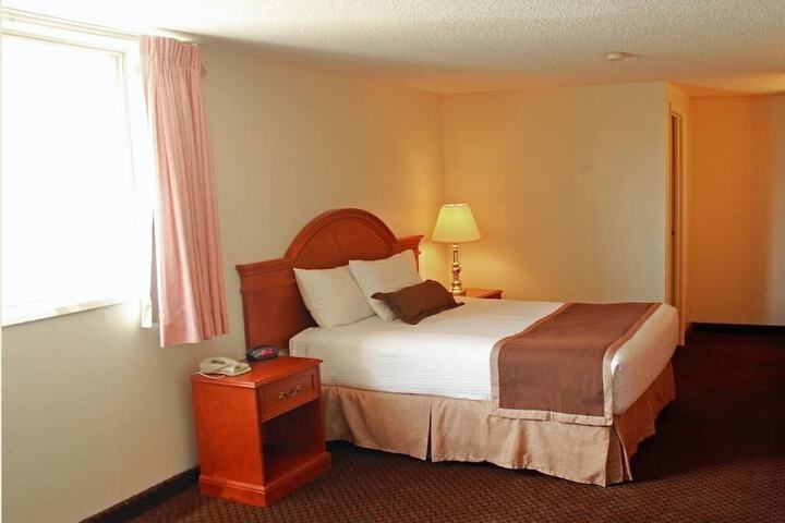 Room 68 of 82