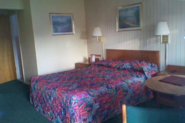 Room 31 of 38