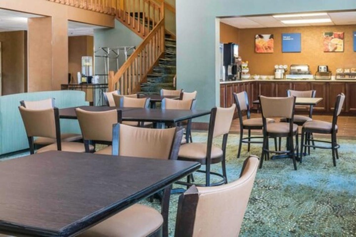 Comfort Inn Pine Grove I-81 Hershey Area