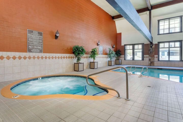 Best Western Plus Weston Inn
