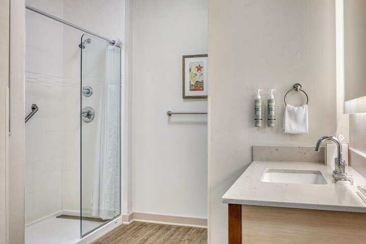 Best Western Bandera Suites & Saloon