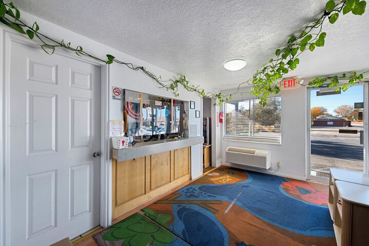Budget Motel