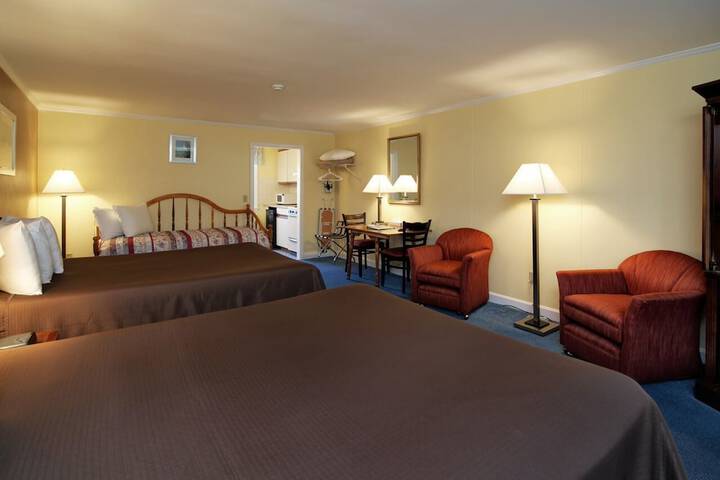 Room 16 of 29