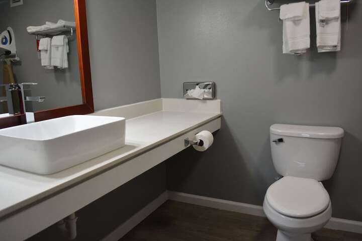 Room 17 of 23