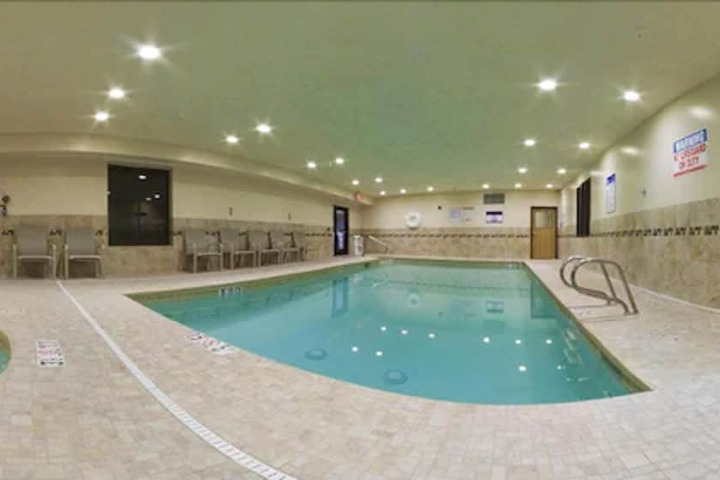 Pool 6 of 53