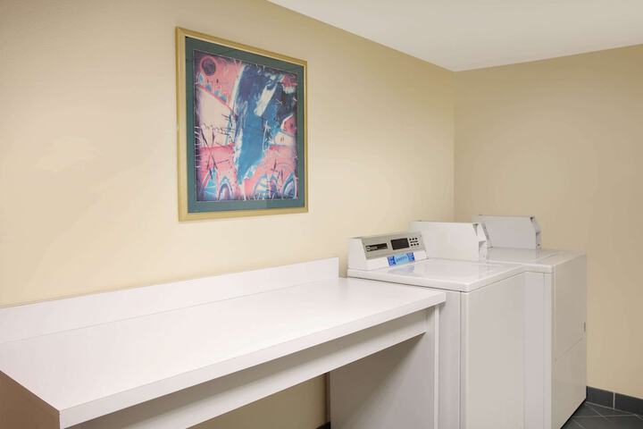 Room 19 of 30