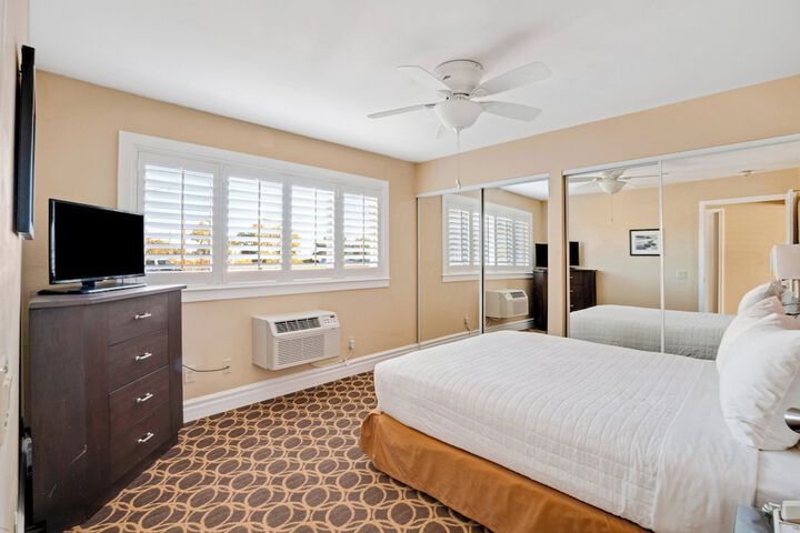 Room 135 of 161