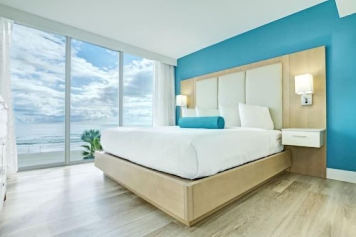 Grand Seas by Exploria Resorts MOD Collection by Sonesta