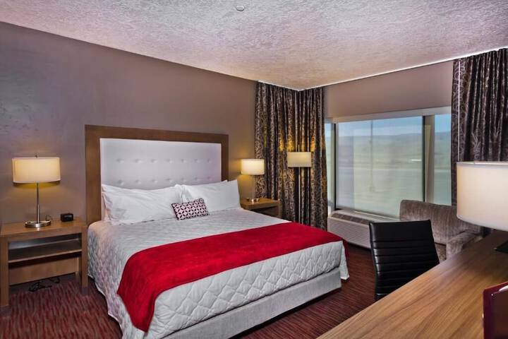 Room 15 of 30