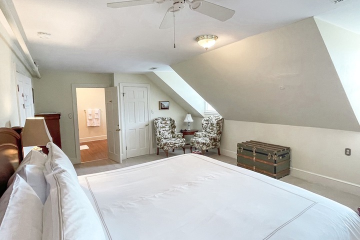 Abigail Inn