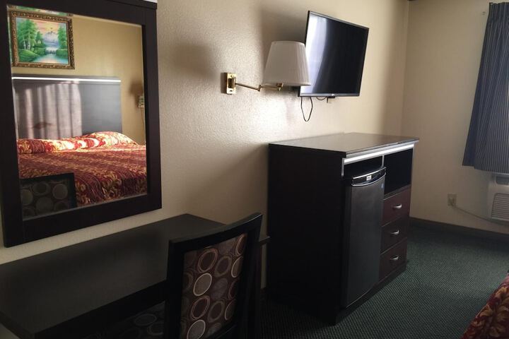 Room 40 of 44