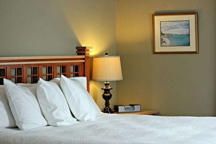 Room 34 of 48