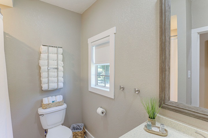 Charming Franklin Abode Near Sports Park & Fishing